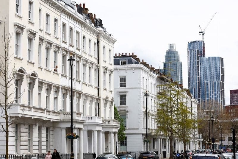 Image for UK house prices fall while rents rise by least in 4 years, surveys show