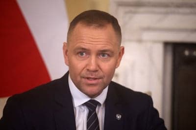 Polish president says all options open on budget bill