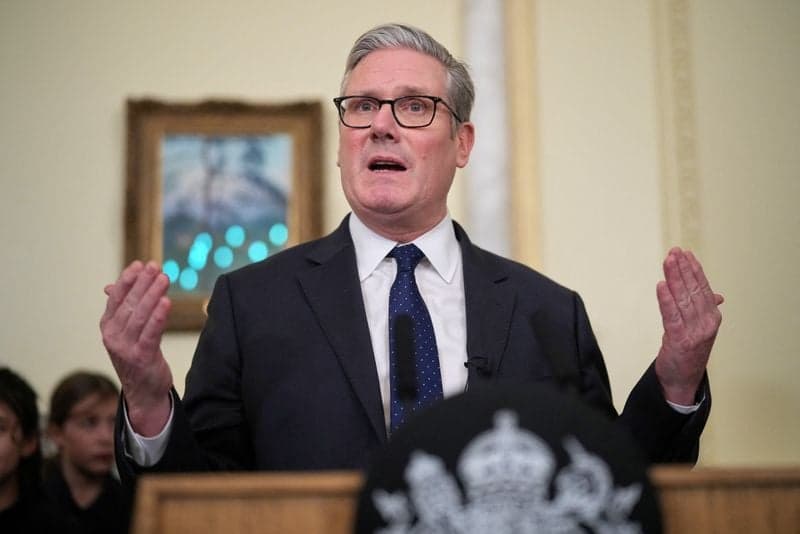 Featured image for article about Headlines