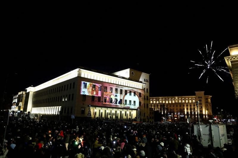 Bulgaria celebrates entry into euro zone, lev currency banished into history