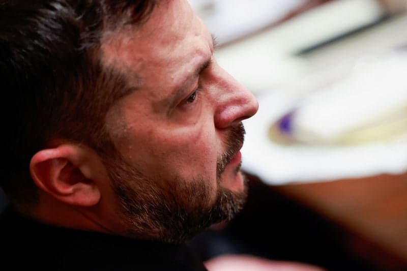 Featured image for article about Headlines