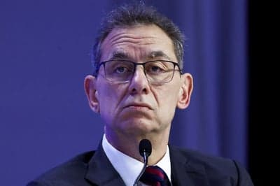 Pfizer CEO plans for soaring consumer market for obesity drugs akin to Viagra