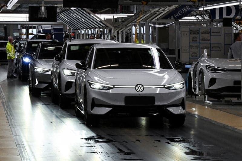 Winter storm halts parts of Volkswagen production in Germany