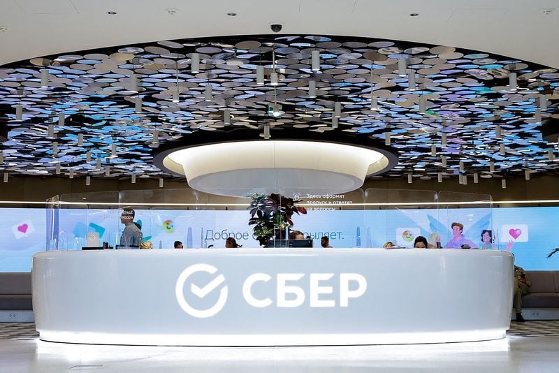 Featured image for article about Headlines