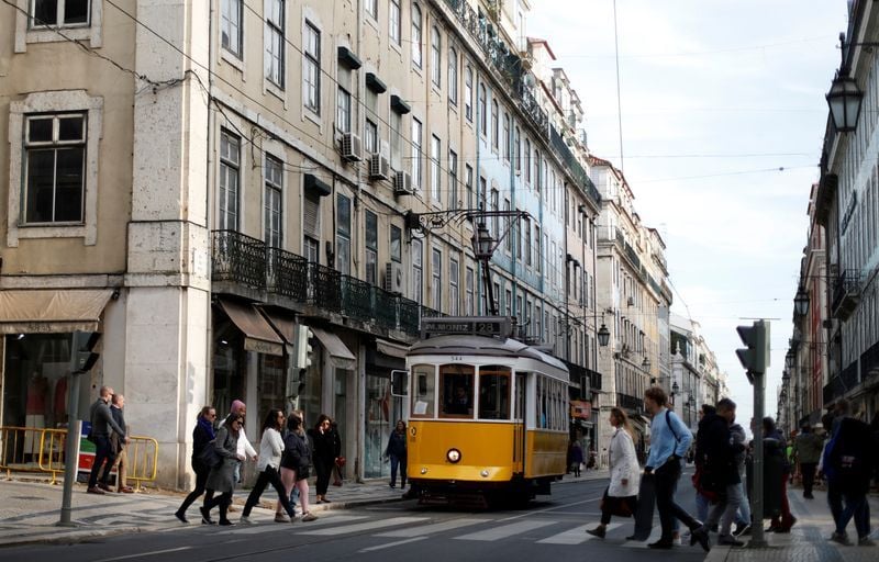 Featured image for article about Headlines