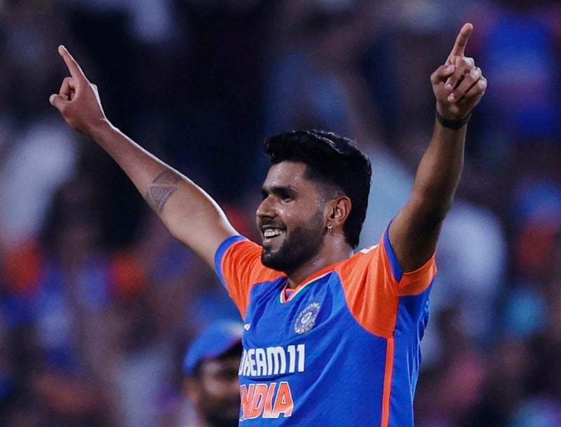 Featured image for article about Headlines