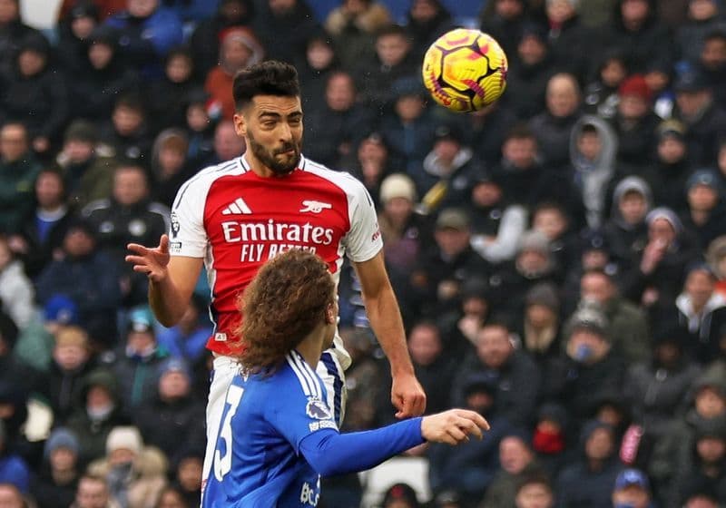 Featured image for article about Headlines