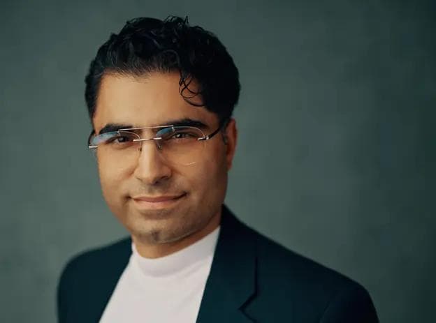 The CFO’s New Playbook: 5 Ways AI Is Redefining Finance with Insights from Rishi Oberoi