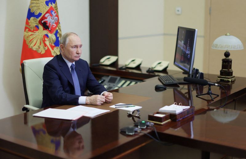 Featured image for article about Headlines