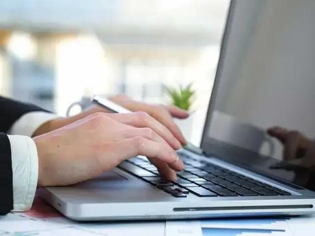 Why Email Deliverability is a Business Risk Your Company Can’t Afford to Ignore