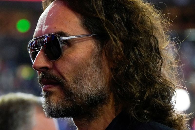 Featured image for article about Headlines