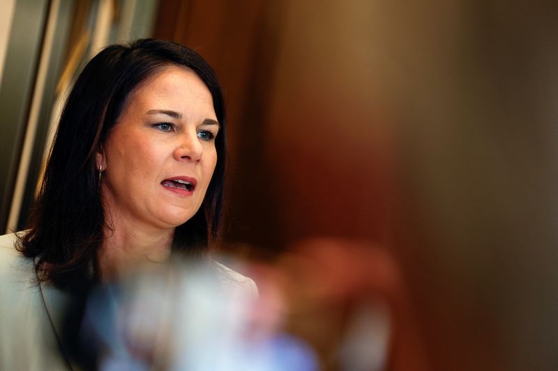 Featured image for article about Headlines