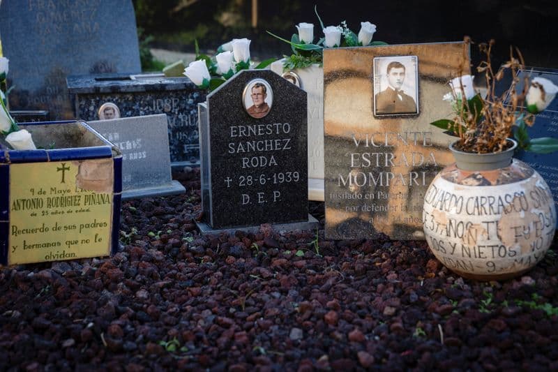 Featured image for article about Headlines