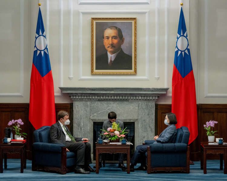 Featured image for article about Top Stories