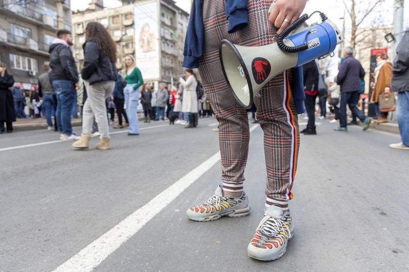 Featured image for article about Headlines