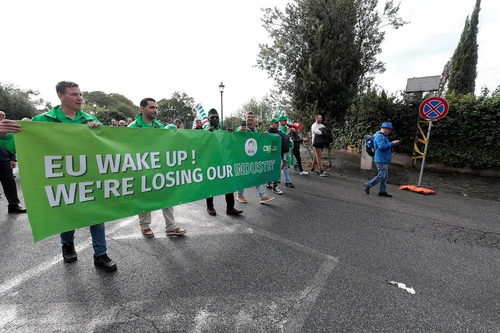 Featured image for article about Business