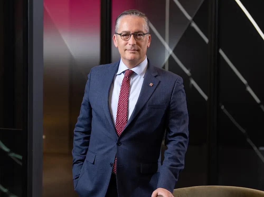 Building Trust in Private Banking: A Conversation with Jonathan Hass