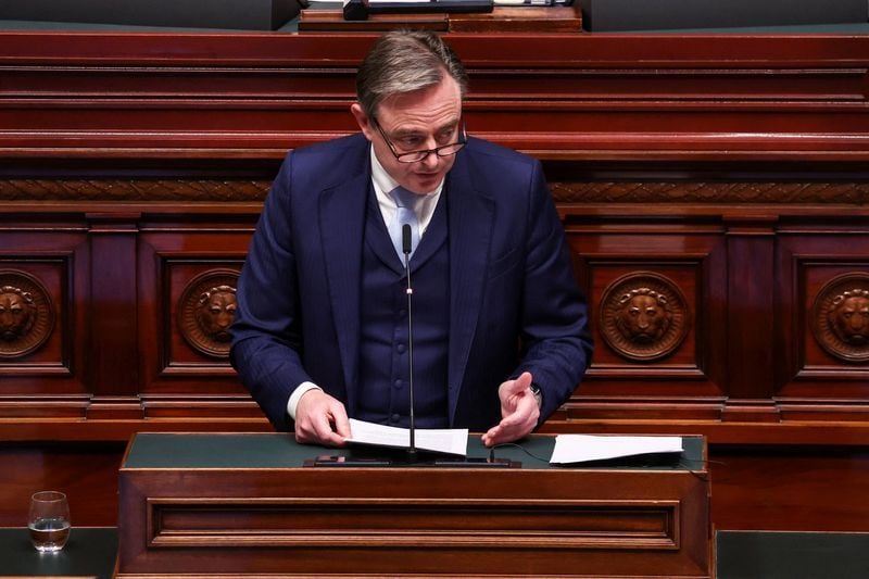 Featured image for article about Headlines