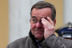 Featured image for article about Headlines