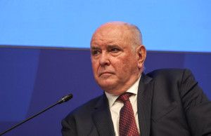 Featured image for article about Headlines