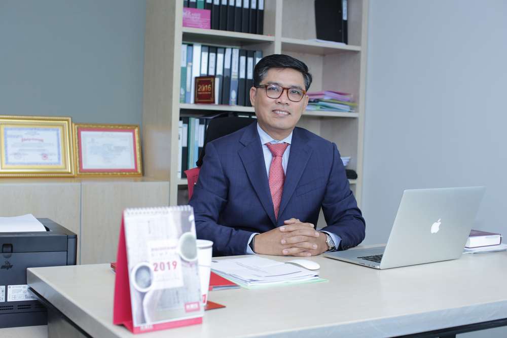 Featured image for article about Interviews