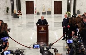 Featured image for article about Headlines