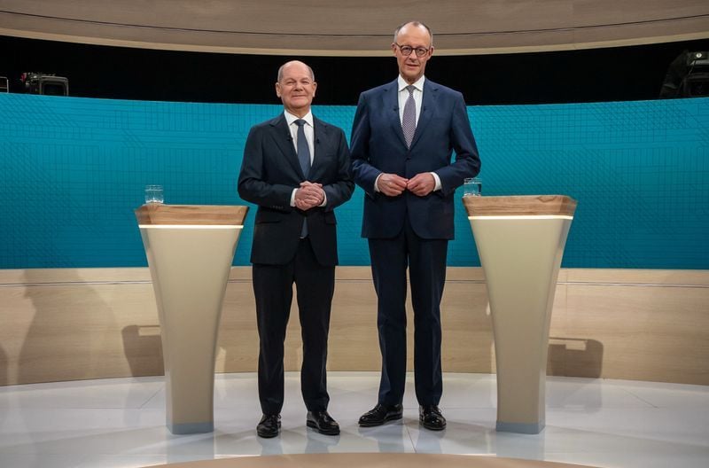 Featured image for article about Headlines