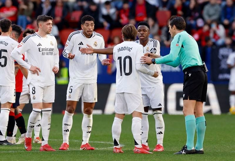 Featured image for article about Headlines