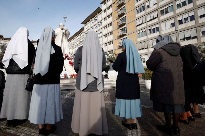 Featured image for article about Headlines