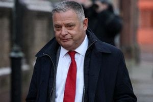 Featured image for article about Headlines