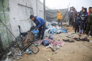 Featured image for article about Headlines