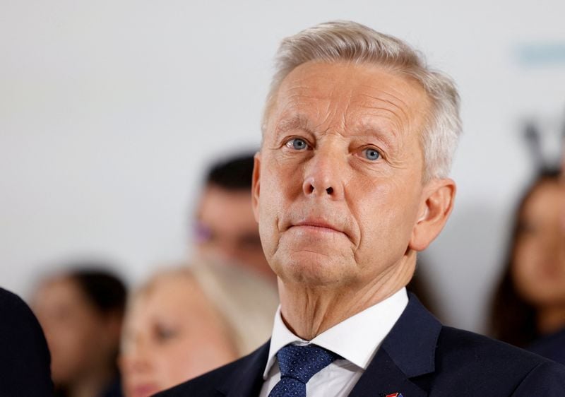 Featured image for article about Headlines