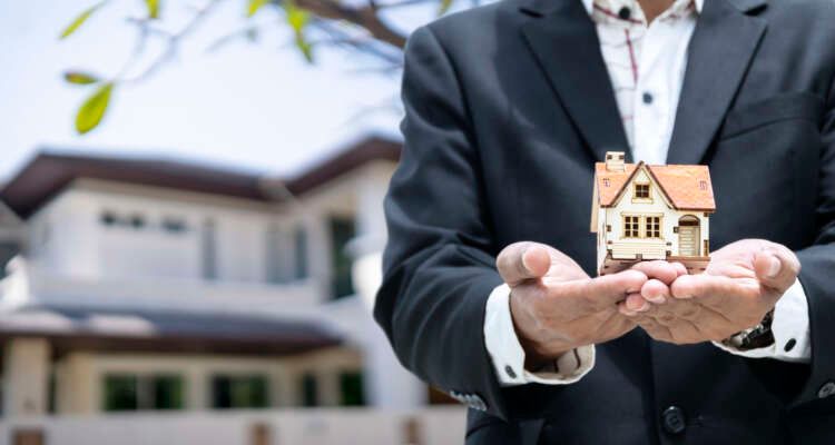 Featured image for article about Banking