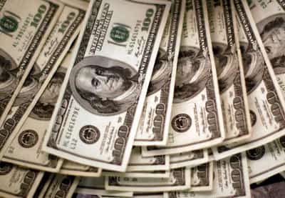 Image for Dollar edges higher as traders await Fed rate move