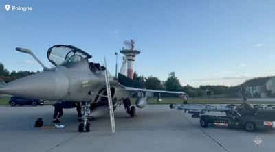 Image for Poland scrambles jets, closes Lublin airport in 'preventative' move