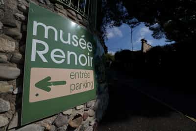 Image for Renoir paintings stolen from Riviera museum recovered, six people arrested