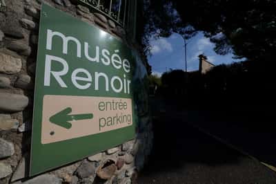 Image for Renoir paintings stolen from Riviera museum recovered, six people arrested