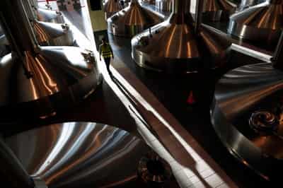 Image for AB InBev buys back stake in US metal packaging plants for $3 billion