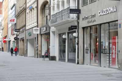 Image for Germany dashes hopes of businesses for quick reopening of economy
