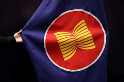 Image for Asian economic powers warn of risks from war, monetary policy normalisation