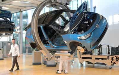 Image for After Volkswagen deal, Chinese EV makers eye EU tariff talks of their own