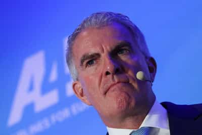 Image for Lufthansa making progress with turnaround plan, CEO says