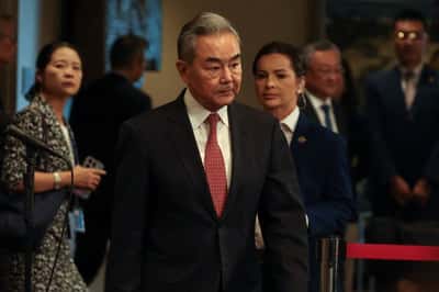 Image for China willing to work with Czech government to improve ties