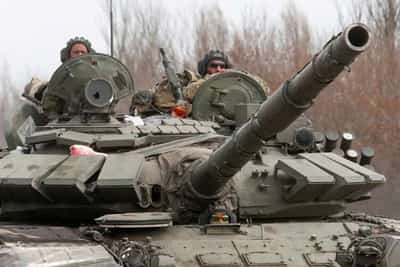 Image for Analysis-Even with sanctions, Russia can afford to feed its war machine