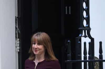 Image for UK's Reeves tells ministers to help Bank of England fight inflation