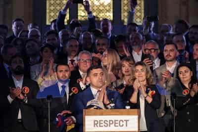 Image for Romanian hard-right presidential candidate challenges election defeat