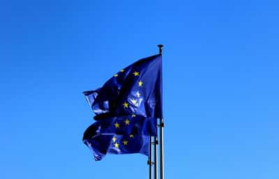 Image for EU receives new trade deal 'outline' from US, officials say