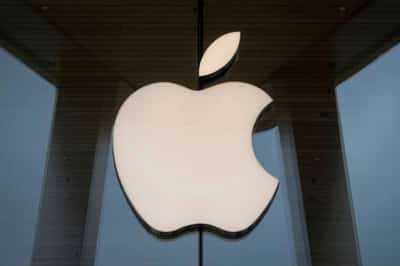Image for Apple to chime louder in Asia with 5G iPhone SE