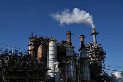 Image for LyondellBasell targets $1.3 billion in cost savings after surprise quarterly loss