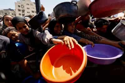 Image for Famine risk rises in 'hunger hotspots', UN warns